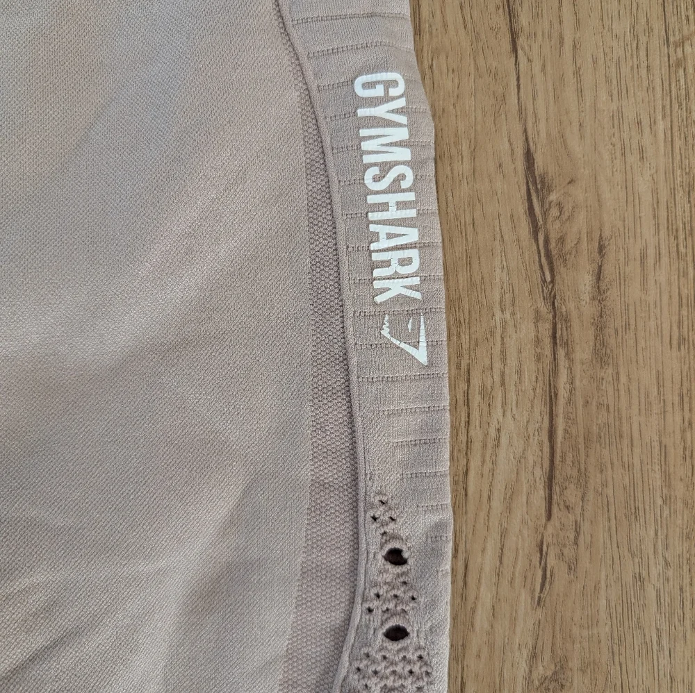 Gymshark leggings SKU1059 - Picture 2 of 3